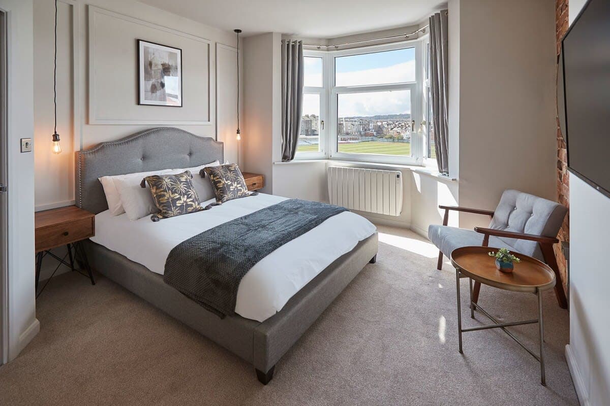 Umpire's Watch @ North Marine House virtual tour preview