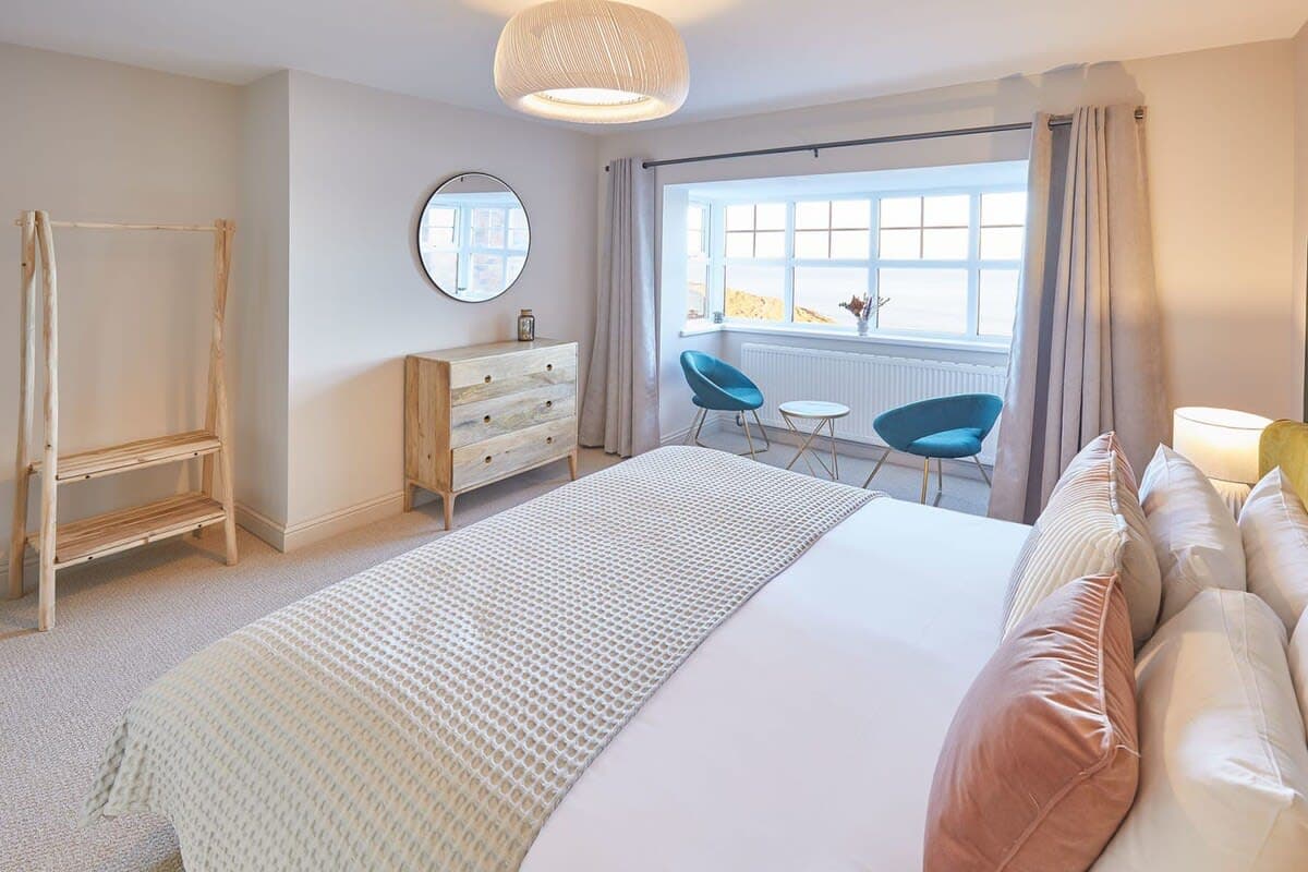 'Salty' Seaview virtual tour preview
